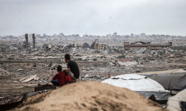 Hamas aceita acordo para encerrar guerra em Gaza e prevê desarmamento