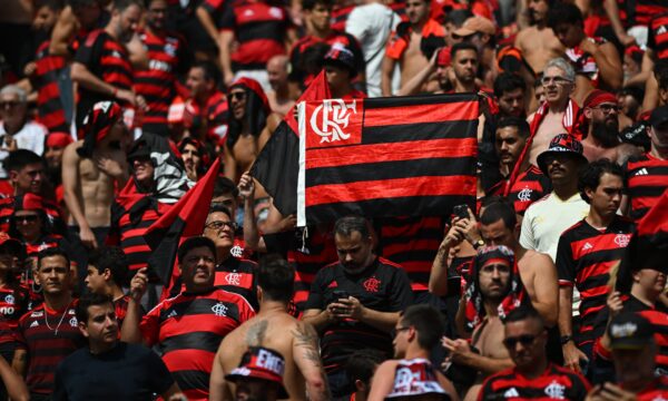 Flamengo fecha 1º semestre com receita de R$ 840 milhões