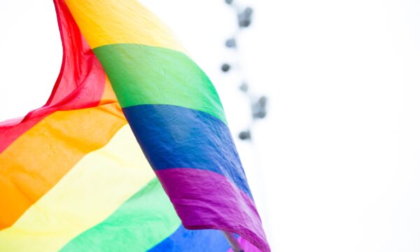 Polícia identifica islamista como suspeito de ataque durante a Parada do Orgulho em Berlim