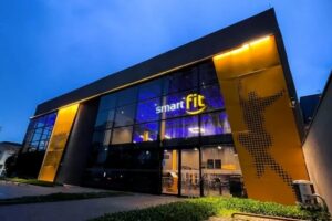 Santander vê execução como diferencial e elege Smart Fit (SMFT3) e Loj