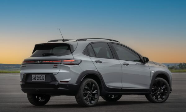 Vai comprar o Chevrolet Sonic? Veja 8 pontos que você precisa saber antes de fechar negócio