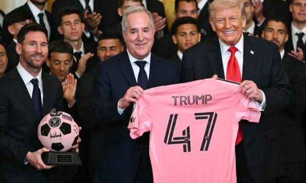 Trump chega à final da Copa e diz: ‘É difícil apostar contra Messi’