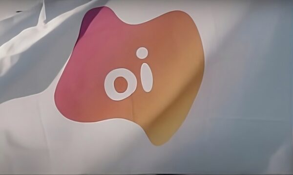 Oi (OIBR3): Bilionário despacha mais ações e praticamente zera posição