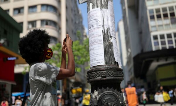 Dados de emprego sugerem economia perdendo força, apesar do desemprego em mínima histórica