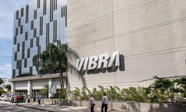 Vibra (VBBR3): XP eleva preço-alvo para R$ 39 e vê 2T26 forte para grandes distribuidoras; veja projeções