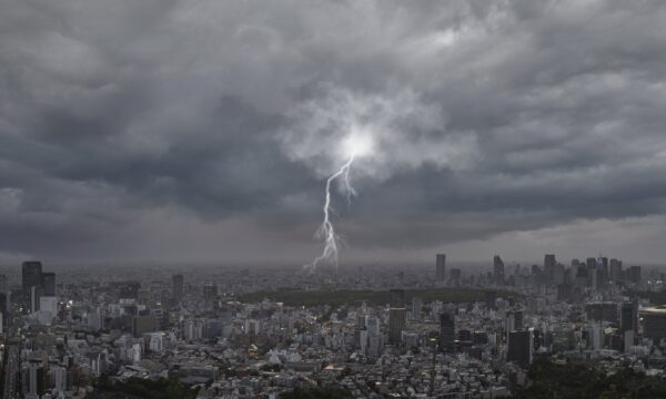 Tempestades e ventanias na quinta? Órgão faz alertas para Rio e São Pa