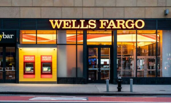 Wells Fargo supera previsões de lucro e receita no 2º trimestre; ação