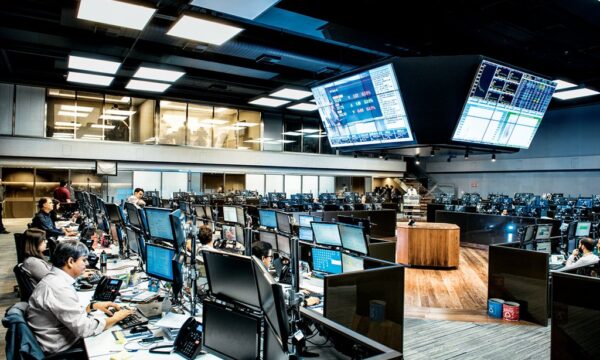 Mercado de capitais movimenta cifra histórica de R$ 362 bi no 1° semestre