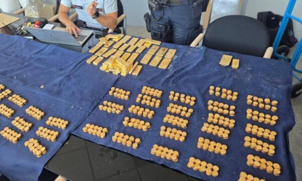 A obra que um grupo de pedreiros jamais vai esquecer: uma parede de R$