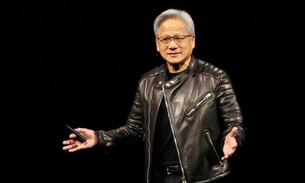 CEO da Nvidia: ‘todo mundo deveria usar esse tipo de IA – é grátis e pode te ensinar qualquer coisa’