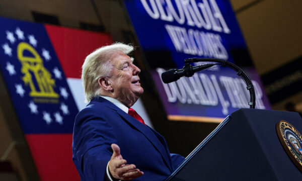 Trump diz ter assinado proclamação para lidar com os preços “excessiva