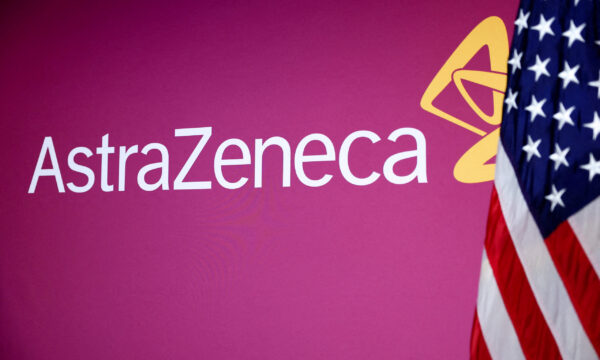 Vem aí nova gigante farmacêutica? AstraZeneca negocia fusão com Bristol Myers Squibb; ações reagem