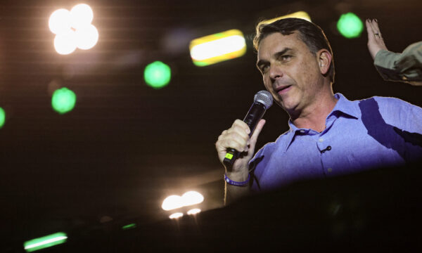 Republicanos anuncia neutralidade em eleição presidencial e reduz opções de Flávio para vice