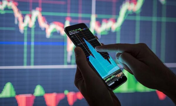 Tesouro Direto desativa app por nova estratégia, mas terá desafio de reter iniciantes