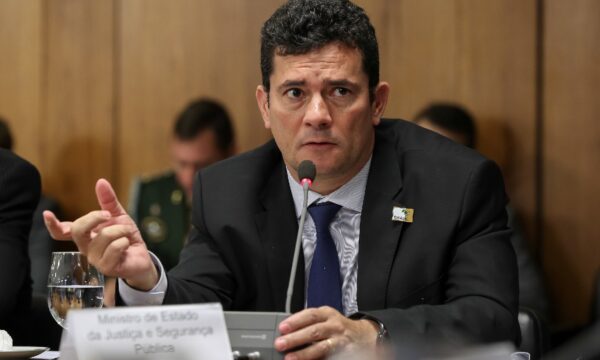 Pesquisa Real Time: Sérgio Moro tem 35% e Sandro Alex 23% no 1º turno