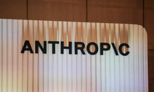 Anthropic criará equipe interna para projetar chips para Claude e contratará engenheiros