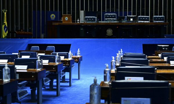 Real Time Big Data: Azevêdo e Veneziano lideram corrida ao Senado na Paraíba