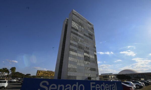 Paraná Pesquisas: Deltan Dallagnol lidera corrida ao Senado no Paraná