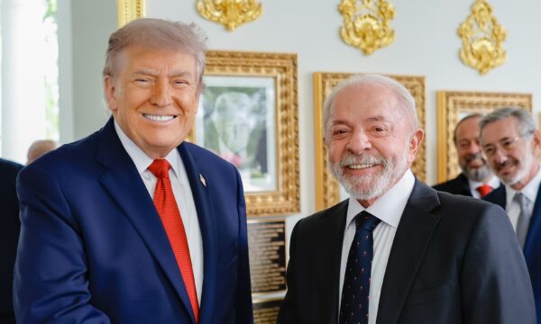 Após telefonema entre Lula e Trump, Brasil e EUA marcam nova reunião sobre tarifaço