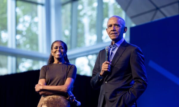 Os livros que moldaram Barack Obama; um deles é clássico da espionagem