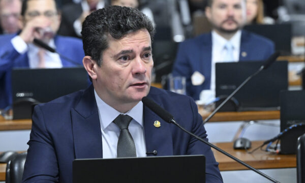 Real Time Big Data: Moro e Flávio Bolsonaro lideram no Paraná