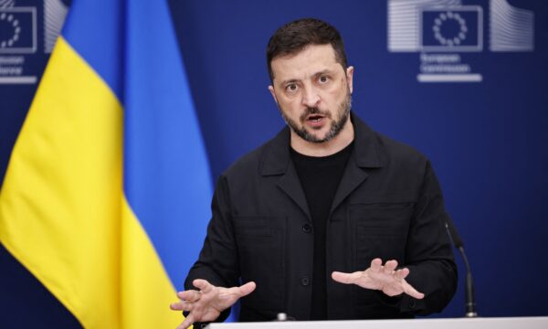 Zelensky destitui embaixadora ucraniana nos EUA