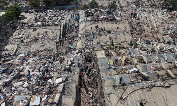 Número de mortos em terremotos na Venezuela passa de 6 mil