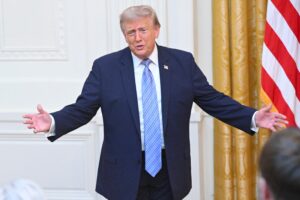 Trump ordena redução ‘substancial’ de exercícios militares com a Corei