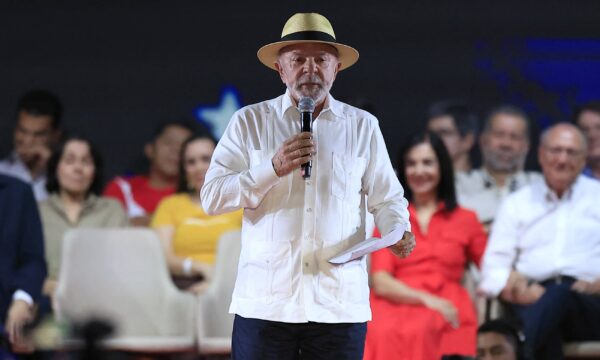 Real Time Big Data: Lula tem 60% e Flávio Bolsonaro, 23%, no 1º turno