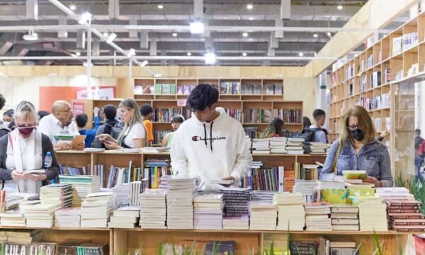 Onde vai ser a Bienal do Livro 2026? Veja local e datas do evento