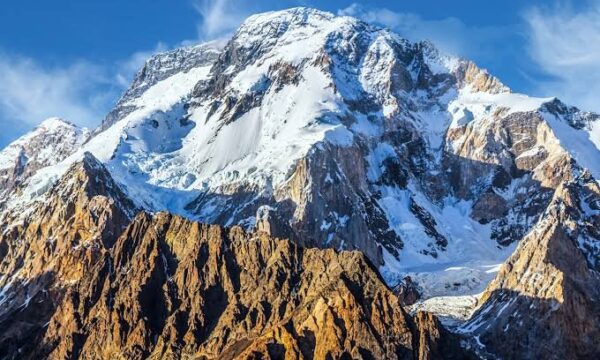 Onde fica o Broad Peak, montanha da avalanche que matou Nirmal Purja