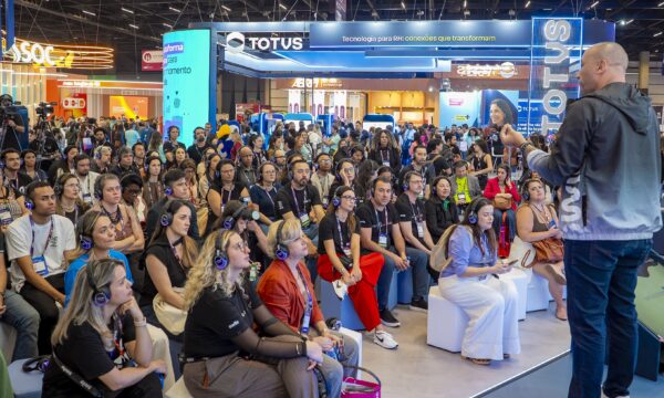 TOTVS aposta em superapp e inteligência artificial para melhorar a ges