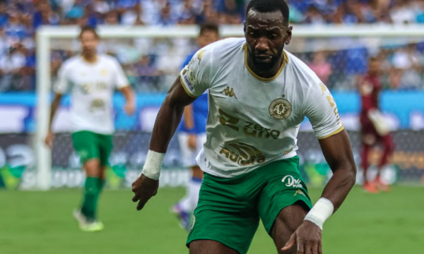‘Técnicos e viáveis’: como jogadores africanos chamam a atenção dos cl