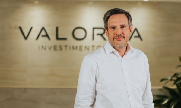 Como a onda de empresas em recuperação impacta os retornos do crédito
