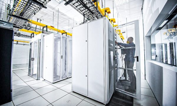 Três empresas concentram 70% do mercado de data centers no Brasil