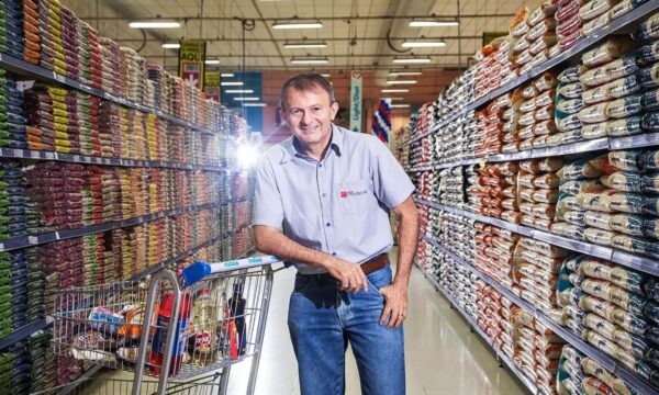 Este ex-garimpeiro criou um império de supermercados de R$ 35,6 bilhões no nordeste do Brasil