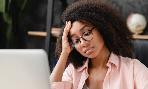 IA no mercado de trabalho pode reverter crise da dívida estudantil