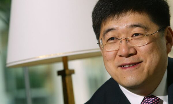 De dentista no Brasil a bilionário na China: quem é Liu Chung, dono de um império de R$ 7,9 bilhões