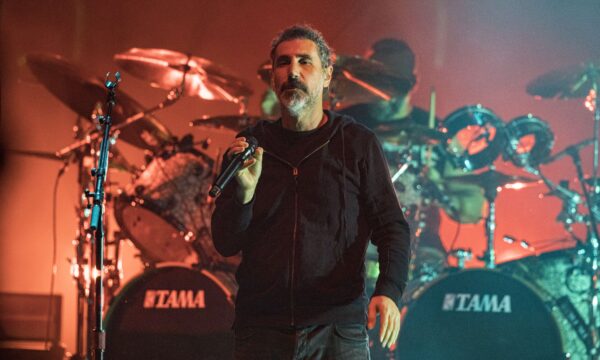 System Of A Down e Faith No More: vendas para show abrem nesta sexta-feira; veja horário