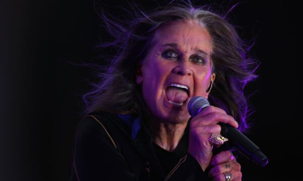 Quem será Ozzy Osbourne no cinema? Filme ganha roteiro e já tem ator em vista