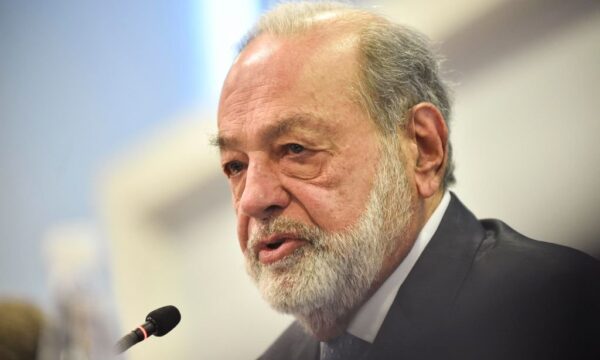 Como a Petrobras entrou em cena para conter avanço de Carlos Slim na B