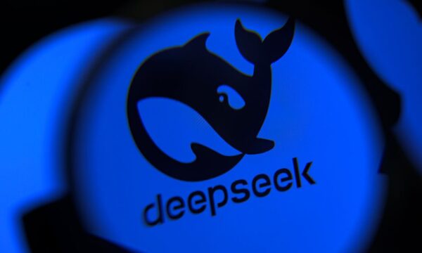 Hackers chineses usam DeepSeek para escalar ataques cibernéticos, diz