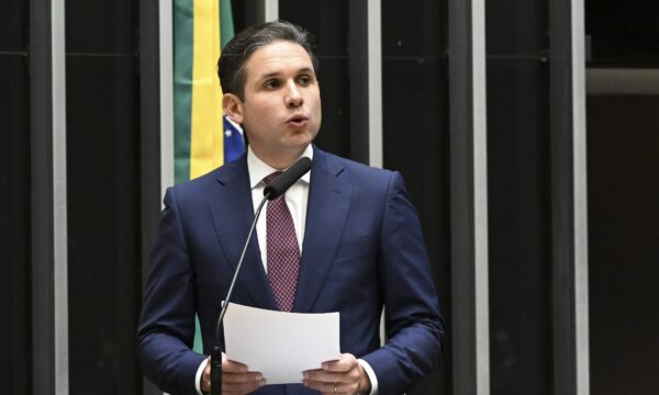 Projeto sobre subvenção a combustíveis no Congresso incluirá de etanol