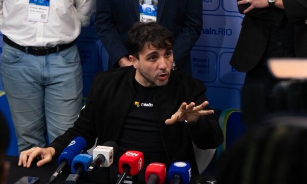 Renan Santos supera Marçal em menções nas redes, mas avanço vem com desgaste, diz estudo