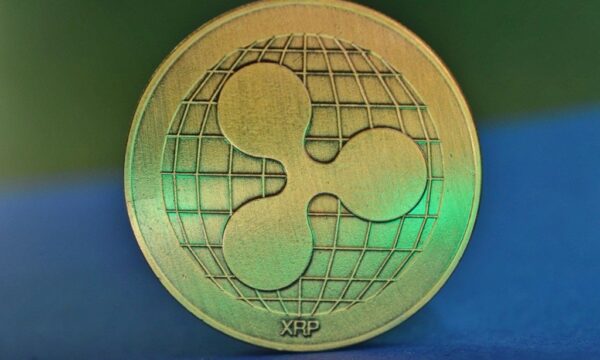 Baleias retiram 231 milhões de XRP da Binance, mas o que isso significa para a criptomoeda?