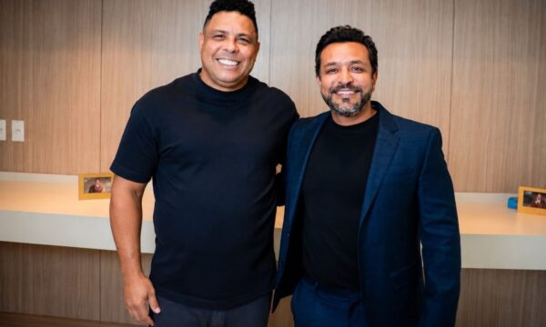 Escola de futebol de Ronaldo Fenômeno fatura R$ 18 milhões ao ano e começa expansão nos EUA