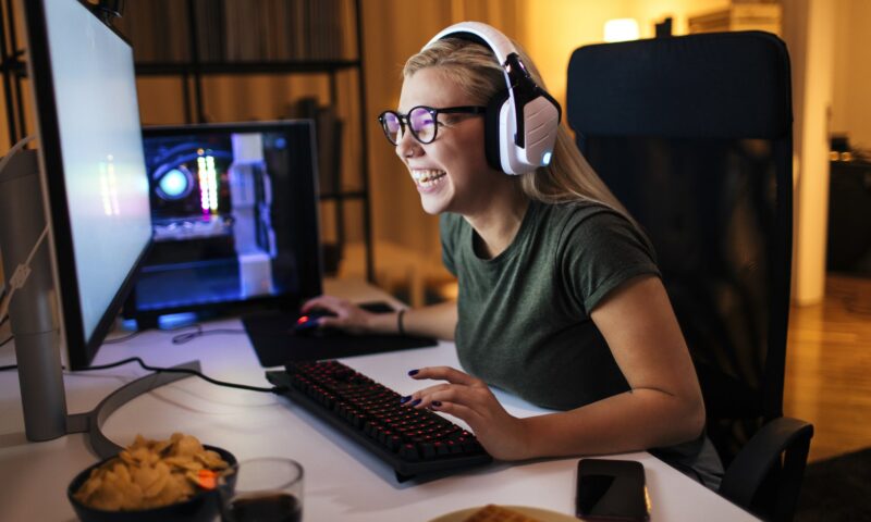 Brasileiros amam jogos de mundos abertos e a indústria está aprendendo