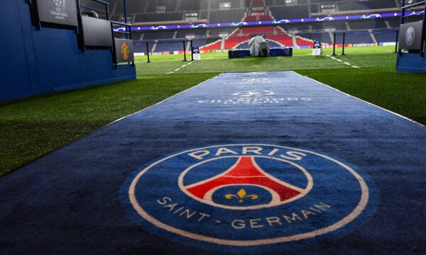 ‘Pasto’ em Paris? PSG é multado por gramado em más condições e perde m