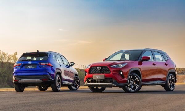 Híbrido ou flex: qual Yaris Cross vende mais seis meses após o lançamento?