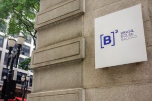 B3 (B3SA3) de lado após lucro bilionário e primeiro IPO em cinco anos;